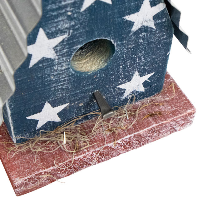 Bird in Hand Amish Made Yorktown Bird House